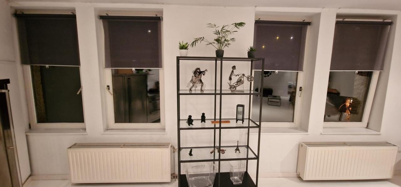 Luise Hollywood Apartment Брюксел Екстериор снимка