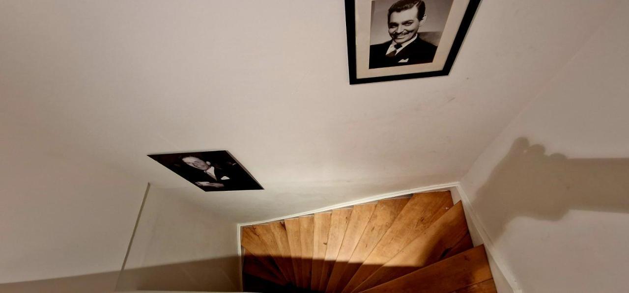 Luise Hollywood Apartment Брюксел Екстериор снимка